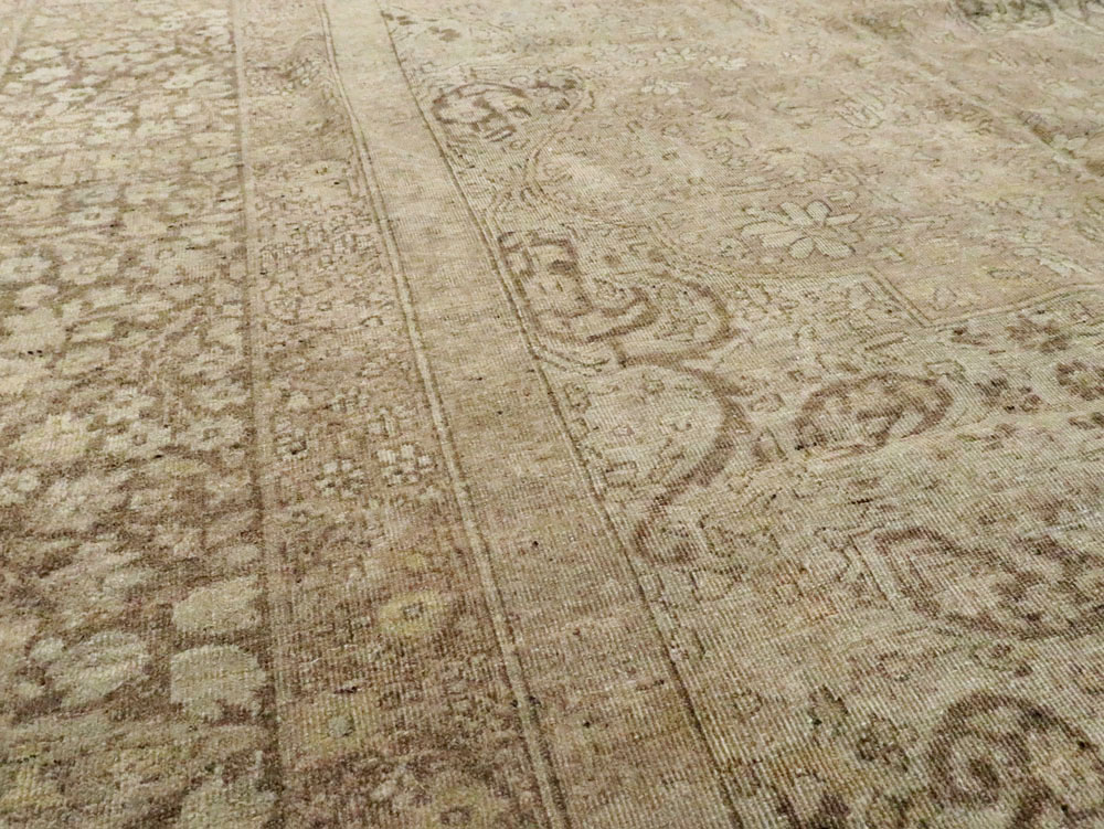 Antique Indian Lahore Carpet, No.20227 - Gss