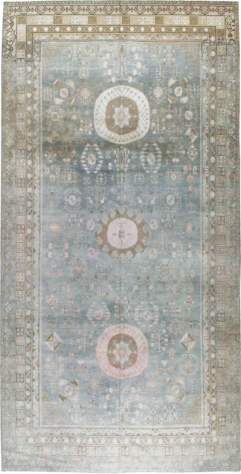 Antique East Turkestan Khotan Gallery Carpet, No.20277 - Gss