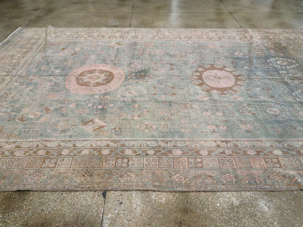 Antique East Turkestan Khotan Gallery Carpet, No.20277 - Gss