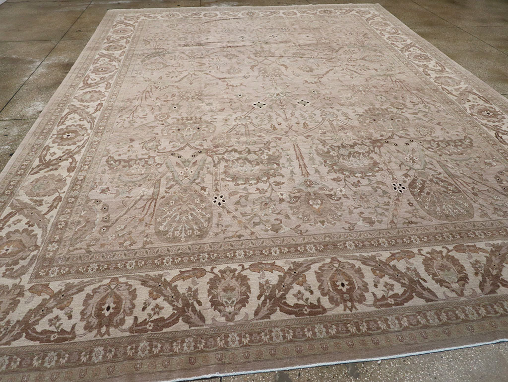 Modern Persian Tabriz Carpet, No.20297 - Gss