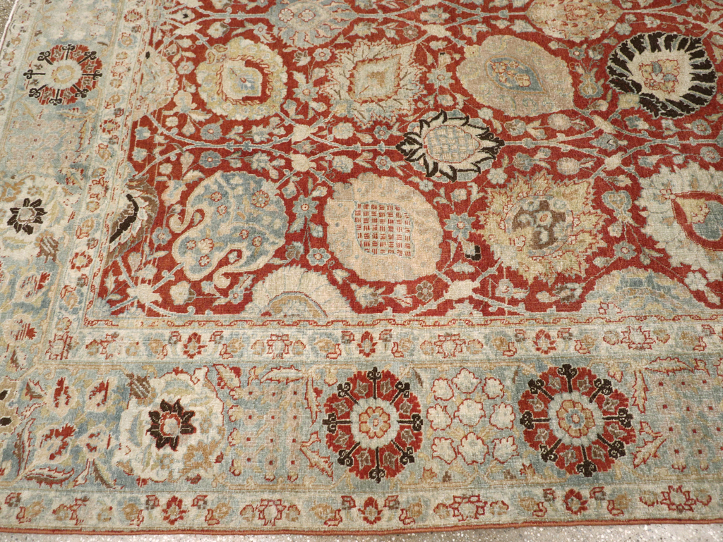 Antique Persian Tabriz Carpet, No.20304 - Gss