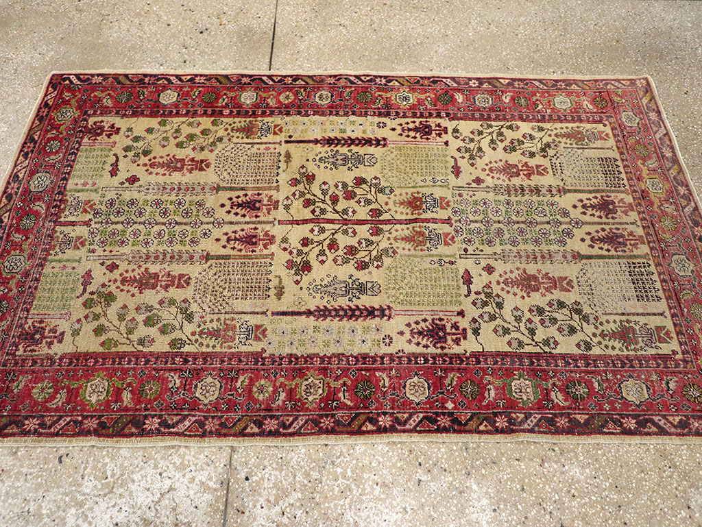 Antique Turkish Sivas Carpet, No.20327 - Gss