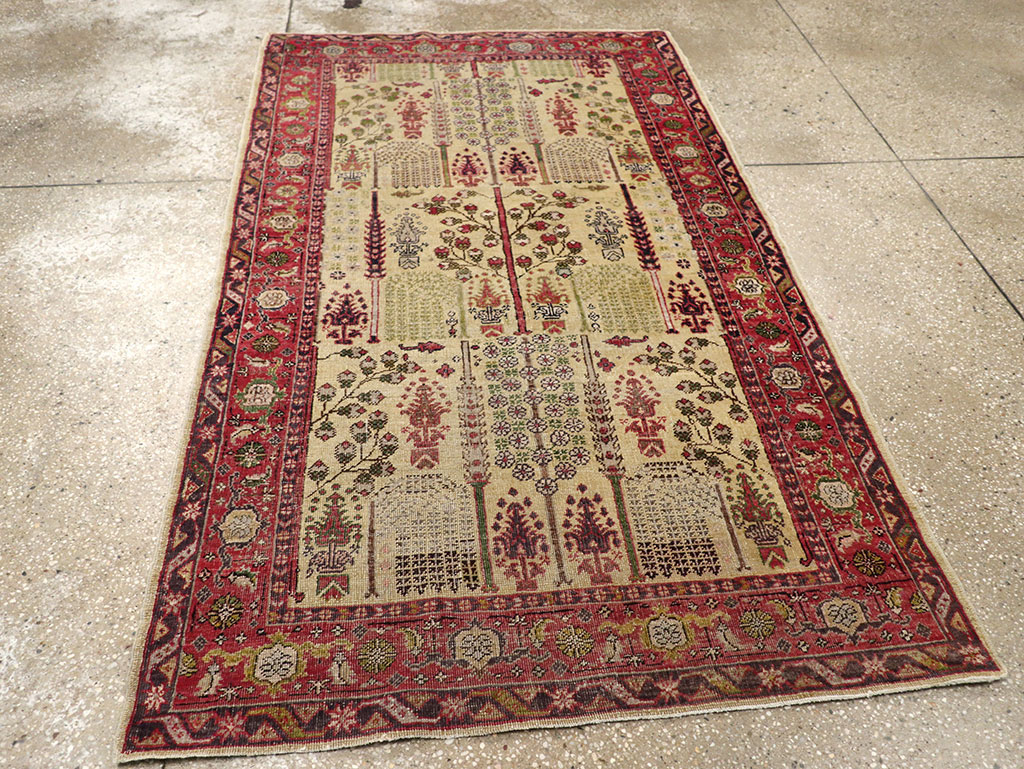 Antique Turkish Sivas Carpet, No.20327 - Gss