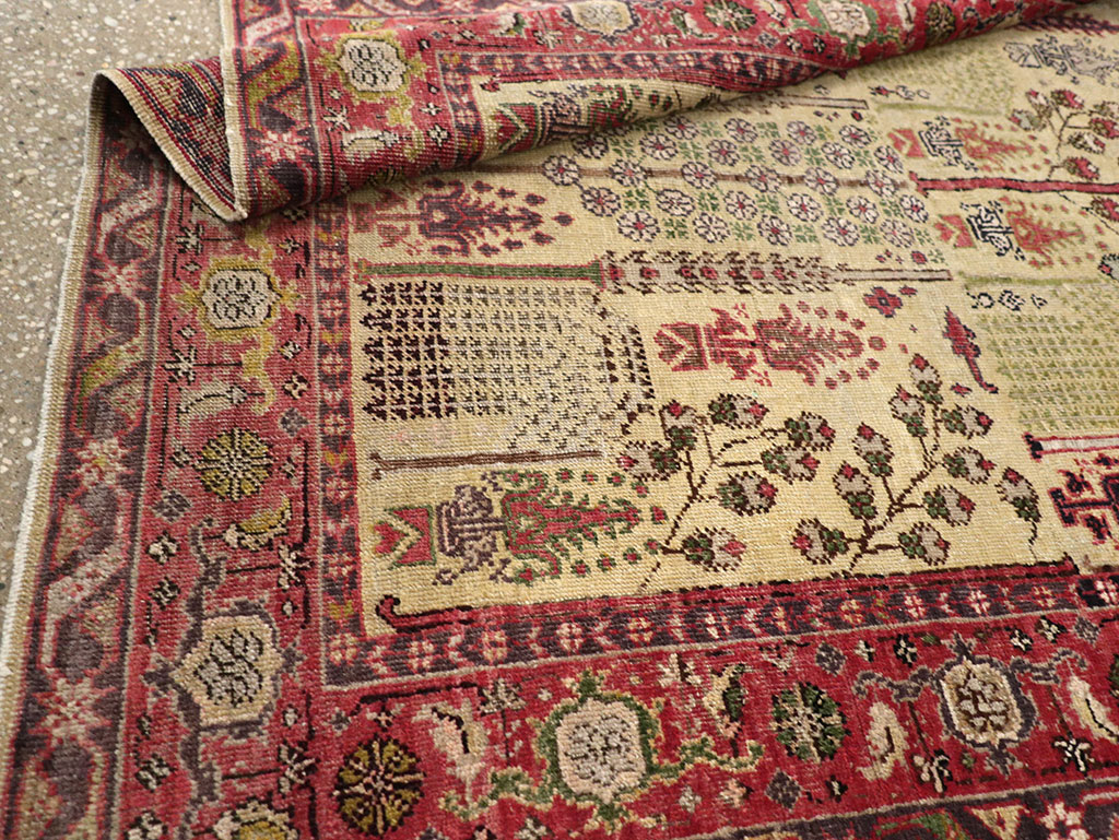 Antique Turkish Sivas Carpet, No.20327 - Gss