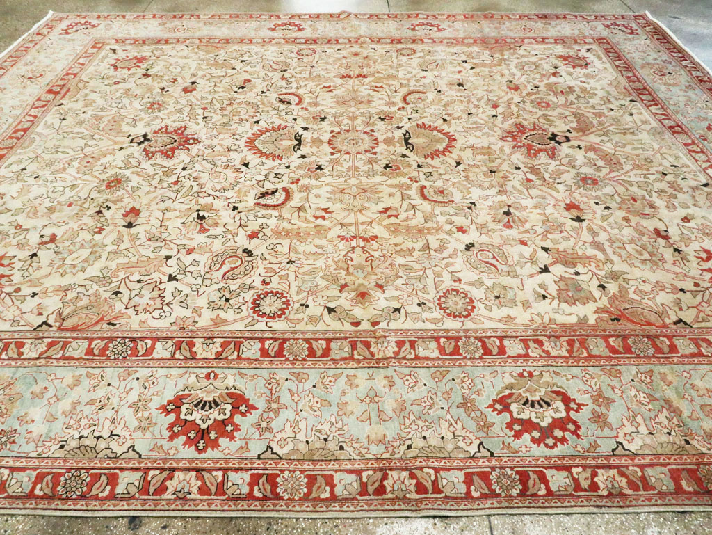 Antique Persian Tabriz Carpet, No.20357 - Gss