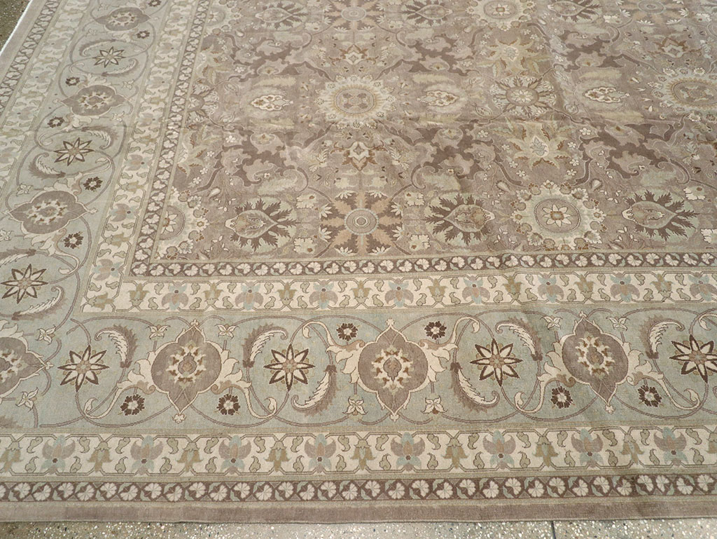 Antique Persian Tabriz Carpet, No.20376 - Gss