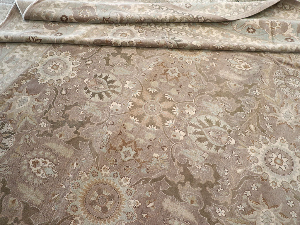 Antique Persian Tabriz Carpet, No.20376 - Gss