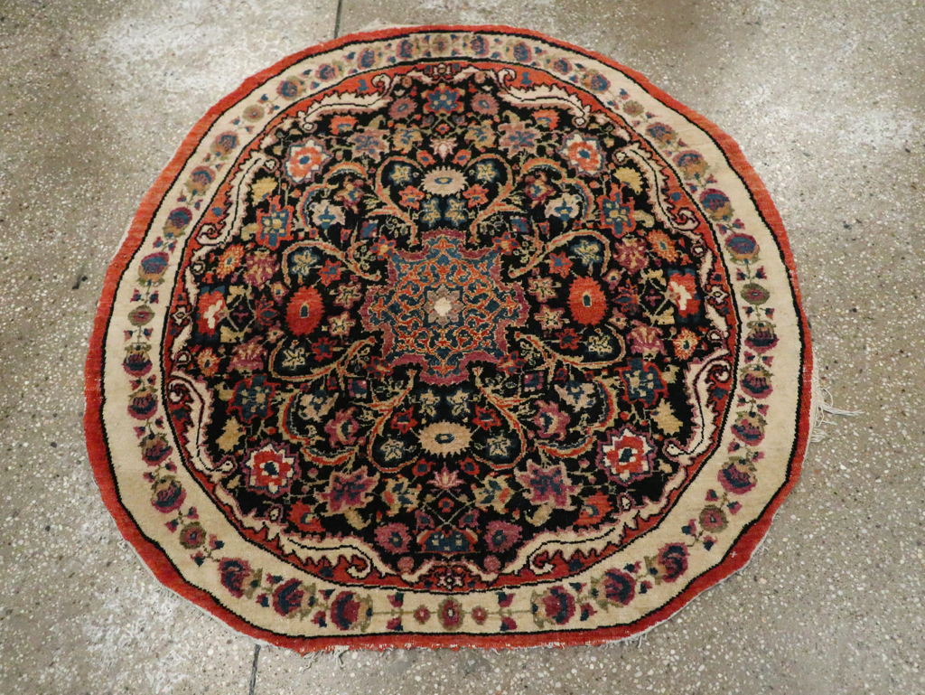 Antique Persian Tabriz Round Rug, No.20380 - Gss
