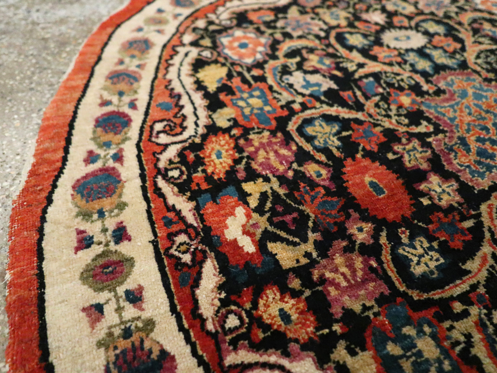 Antique Persian Tabriz Round Rug, No.20380 - Gss
