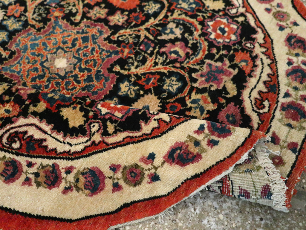 Antique Persian Tabriz Round Rug, No.20380 - Gss