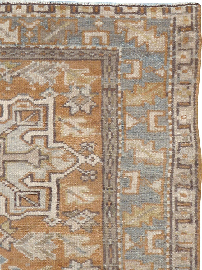 Vintage Persian Karajeh Rug, No.20409 - Gss