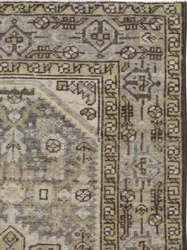 Vintage Persian Malayer Throw Rug, No.20419 - Gss