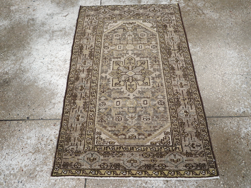 Vintage Persian Malayer Throw Rug, No.20419 - Gss