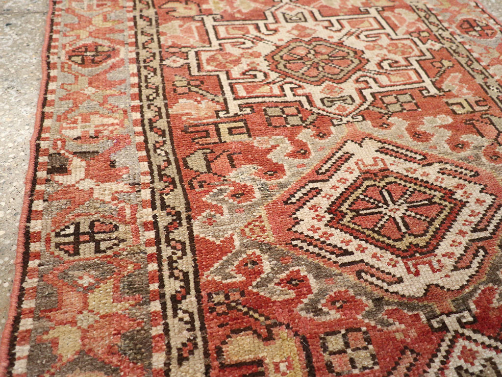 Vintage Persian Karajeh Rug, No.20436 - Gss