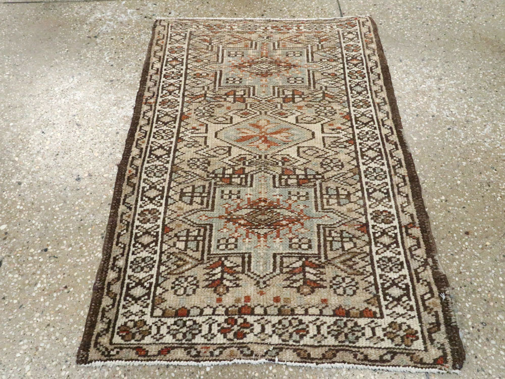 Vintage Persian Karajeh Rug, No.20501 - Gss