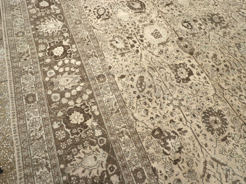 Antique Persian Tabriz Carpet, No.20552 - Gss