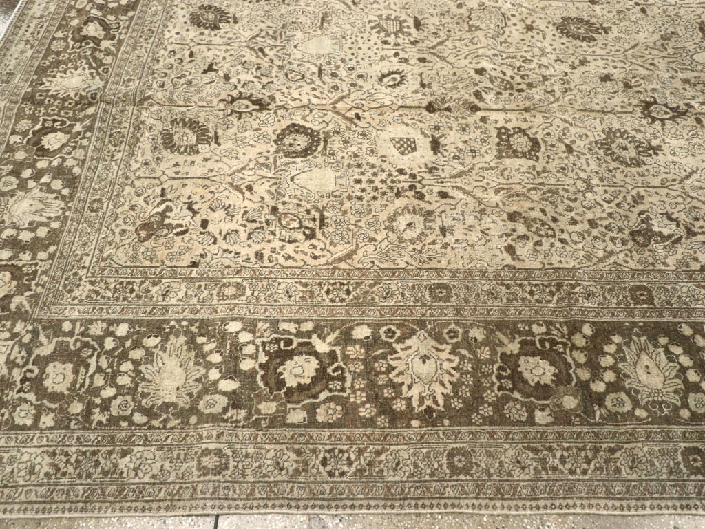 Antique Persian Tabriz Carpet, No.20552 - Gss