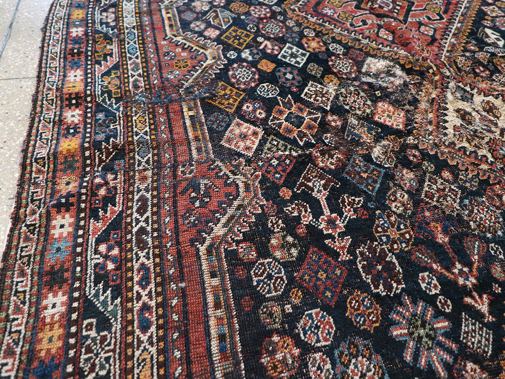 Antique Persian Shiraz Distressed Rug, No.20573 - Gss