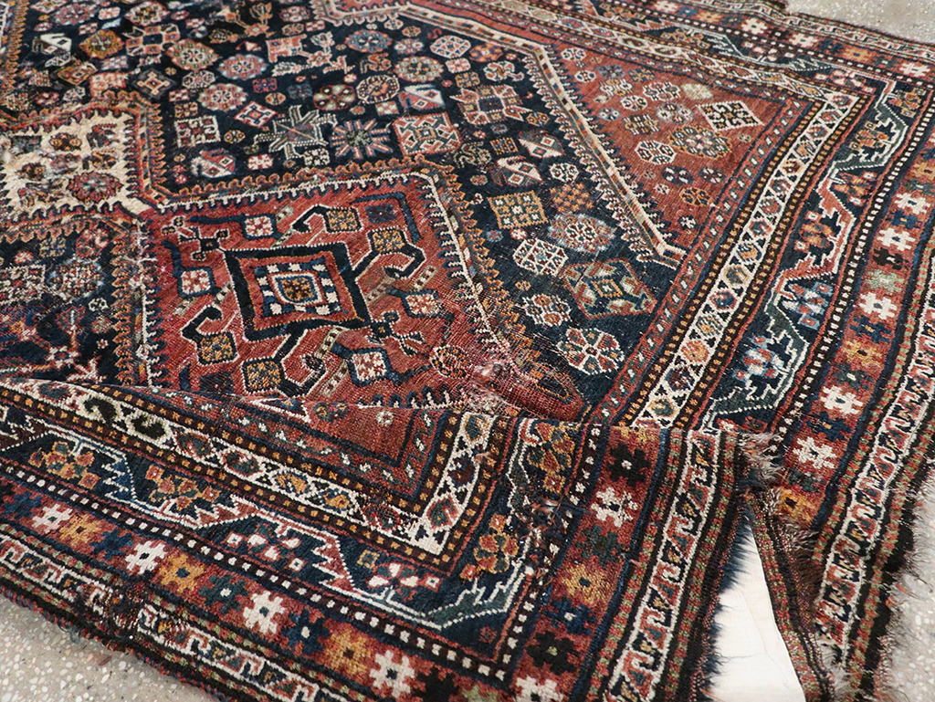 Antique Persian Shiraz Distressed Rug, No.20573 - Gss