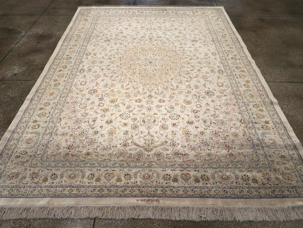 Vintage Persian Kashan Silk Carpet, No.20595 - Gss