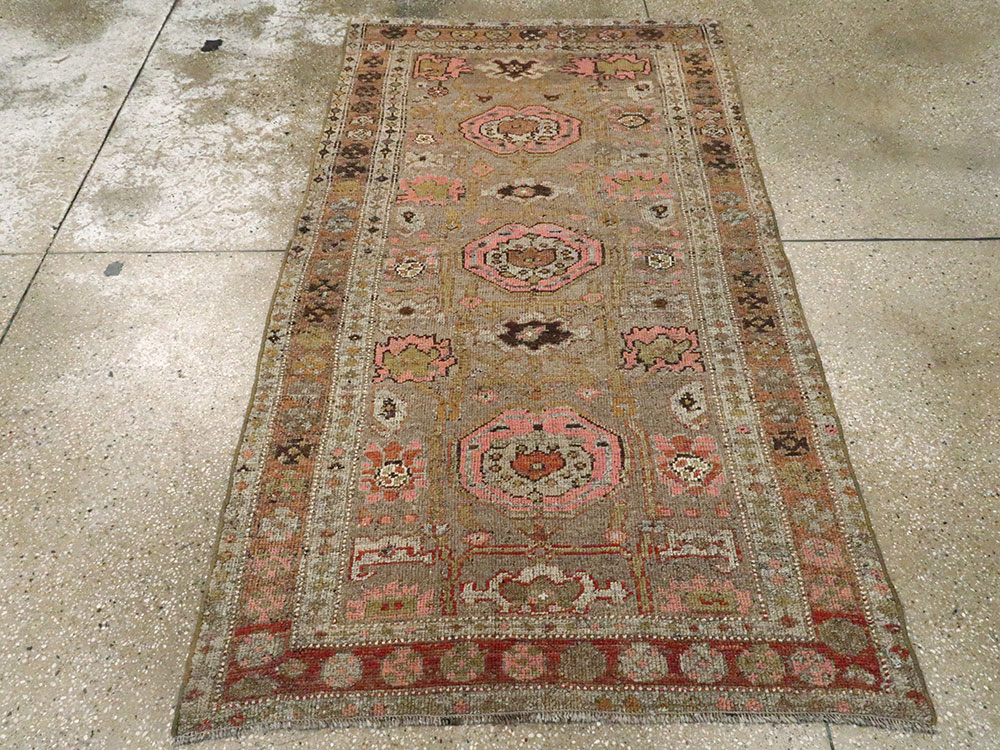Antique Persian Kurdish Rug, No.20611 - Gss