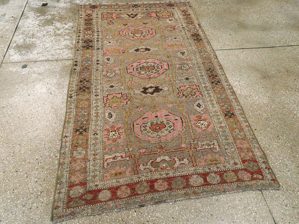 Antique Persian Kurdish Rug, No.20611 - Gss
