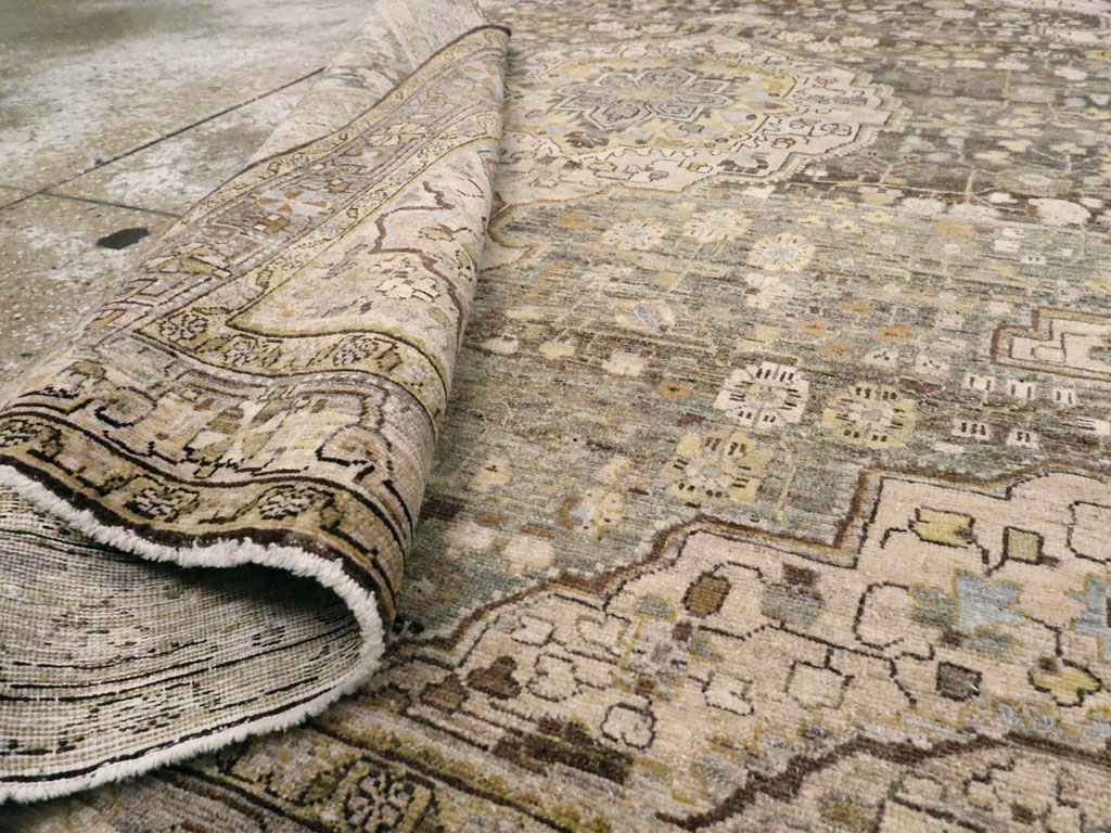 Antique Persian Sarouk Fereghan Rug, No.20627 - Gss