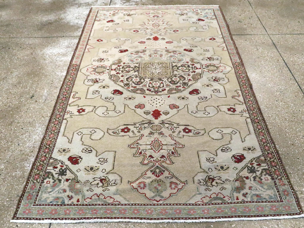 Antique Persian Malayer Rug, No.20636 - Gss