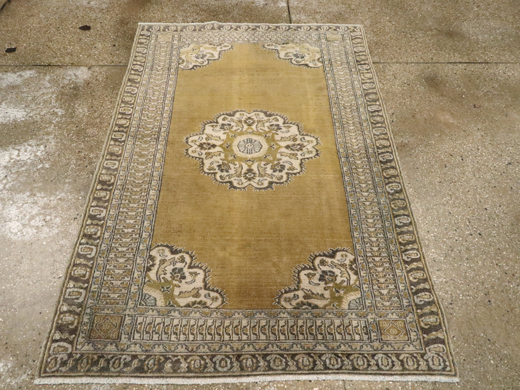 Antique Persian Khorossan Rug, No.20657 - Gss