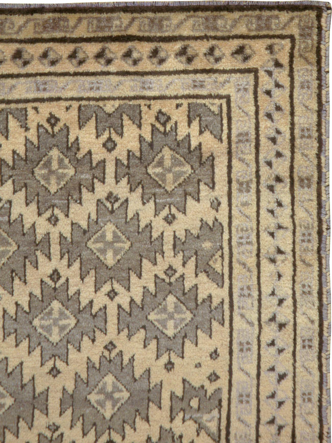 Vintage Persian Baluch Rug, No.20683 - Gss