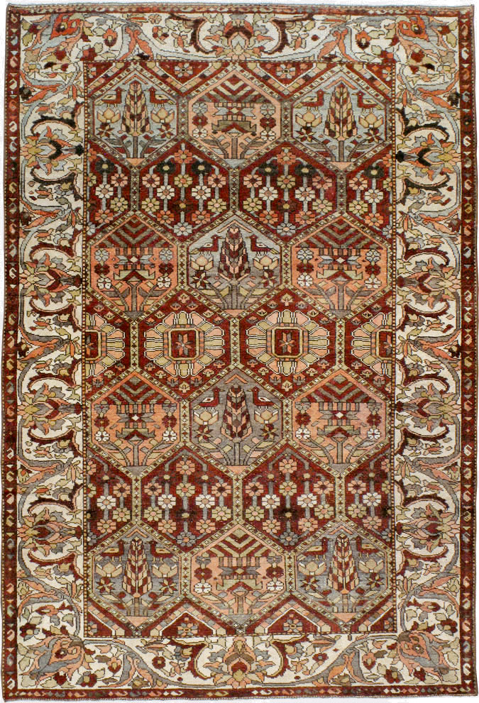 Antique Persian Bakhtiari Rug, No.20698 - Gss
