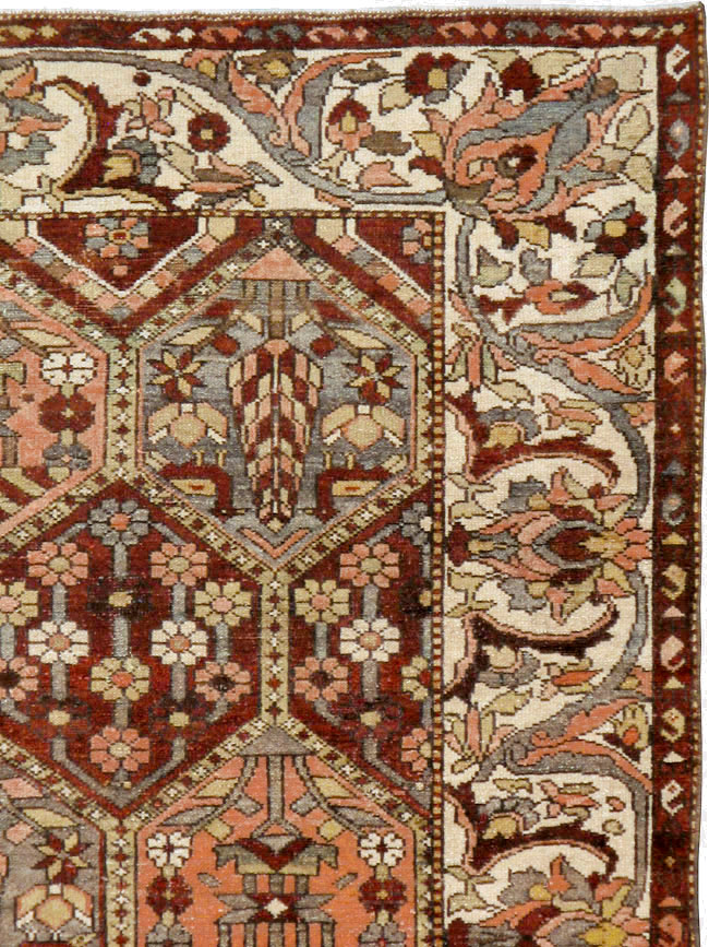 Antique Persian Bakhtiari Rug, No.20698 - Gss