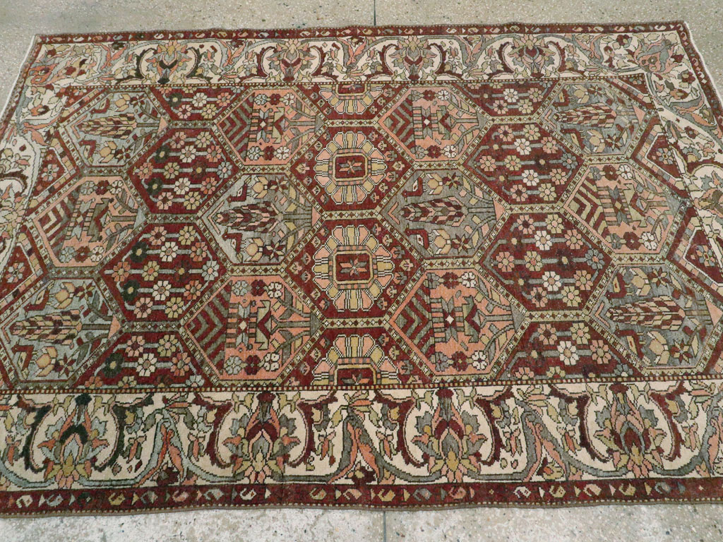 Antique Persian Bakhtiari Rug, No.20698 - Gss