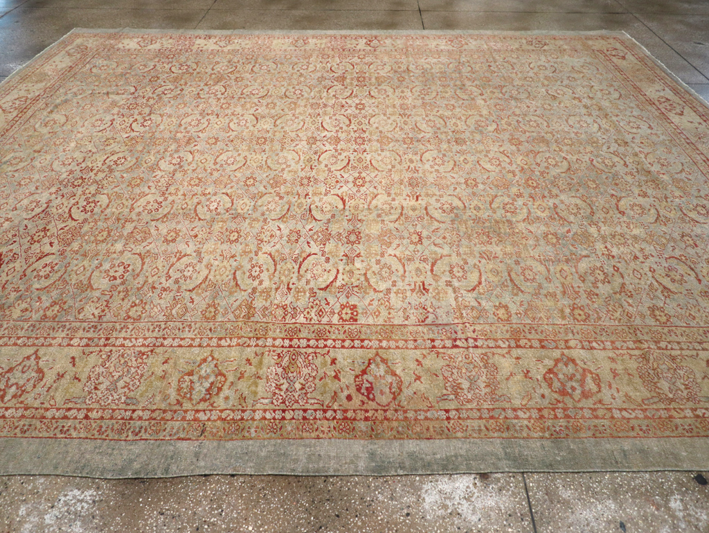 Antique Persian Mahal Square Carpet, No.20765 - Gss
