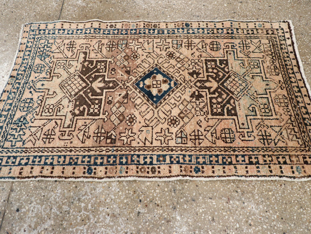 Vintage Persian Karajeh Throw Rug, No.20796 - Gss