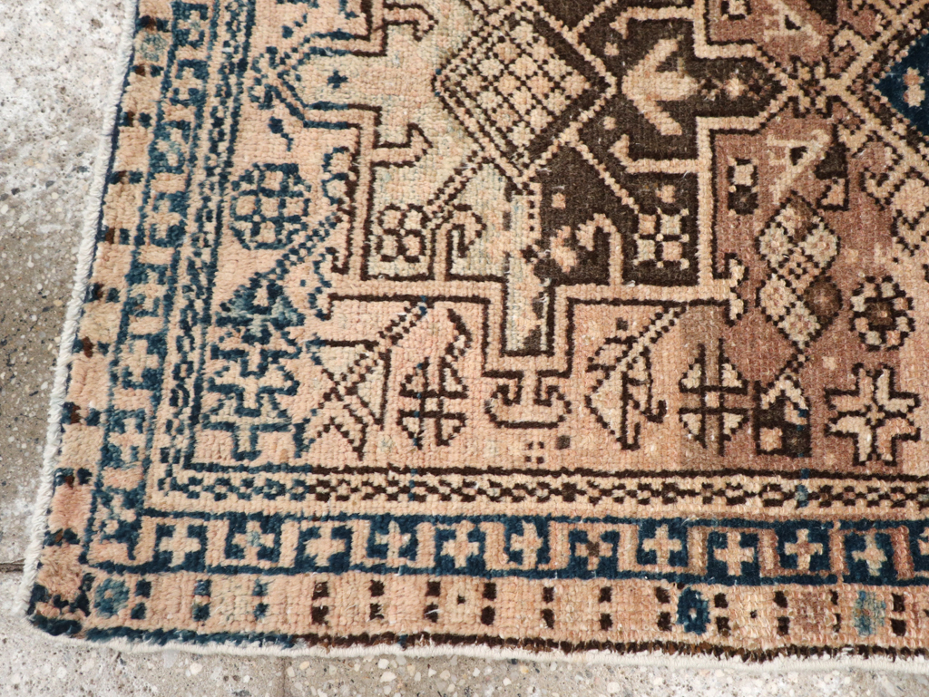 Vintage Persian Karajeh Throw Rug, No.20796 - Gss