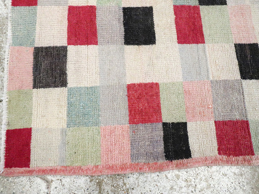 Vintage Turkish Art Deco Accent Carpet, No.20813 - Gss
