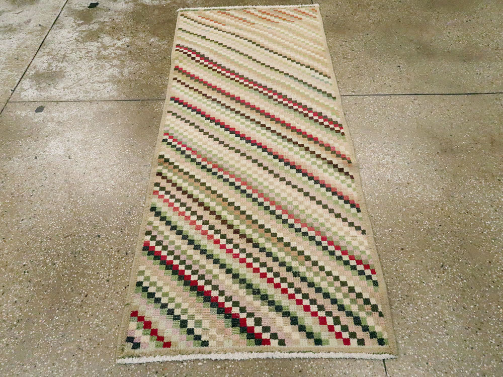 Vintage Turkish Anatolian Rug, No.20820 - Gss