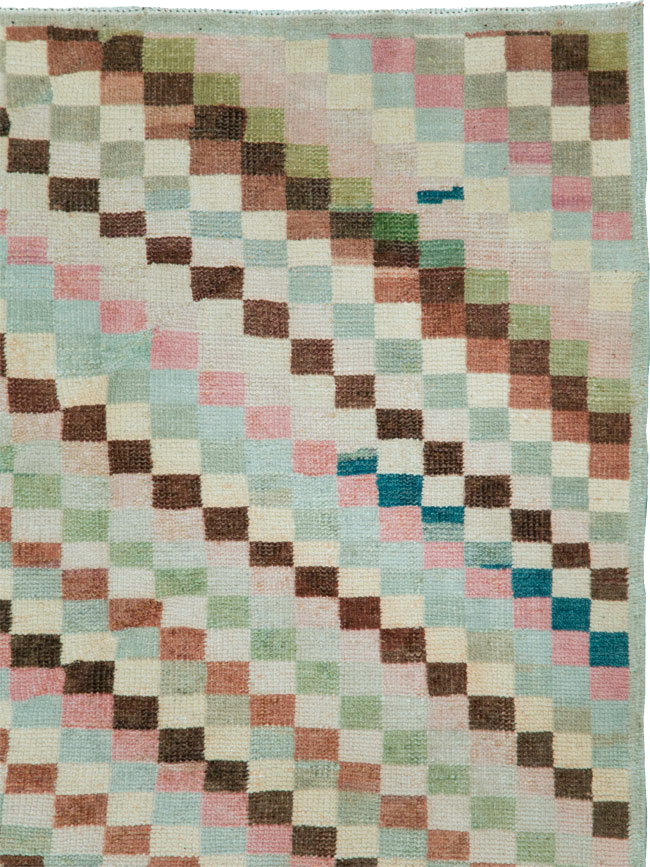 Vintage Turkish Anatolian Distressed Rug, No.20830 - Gss