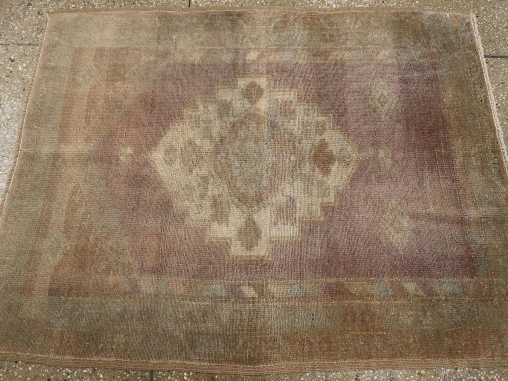 Antique Turkish Oushak Rug, No.20881 - Gss