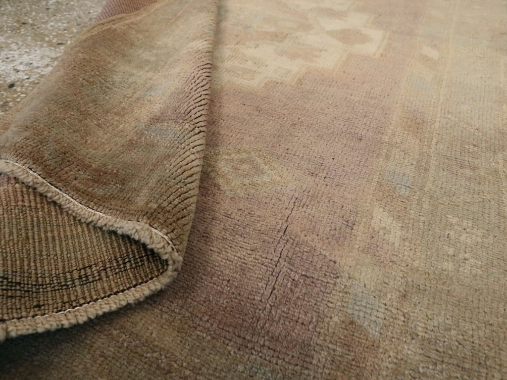 Antique Turkish Oushak Rug, No.20881 - Gss