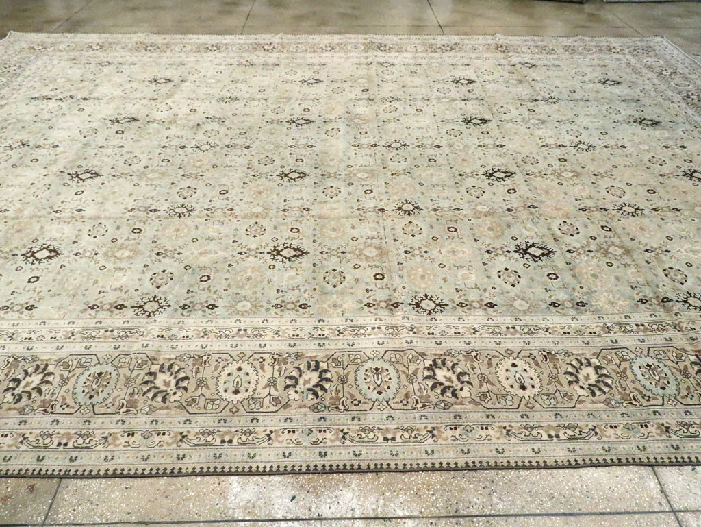 Antique Persian Tabriz Carpet, No.20903 - Gss