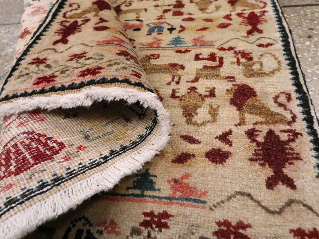 Vintage Persian Hamadan Pictorial Rug, No.20907 - Gss