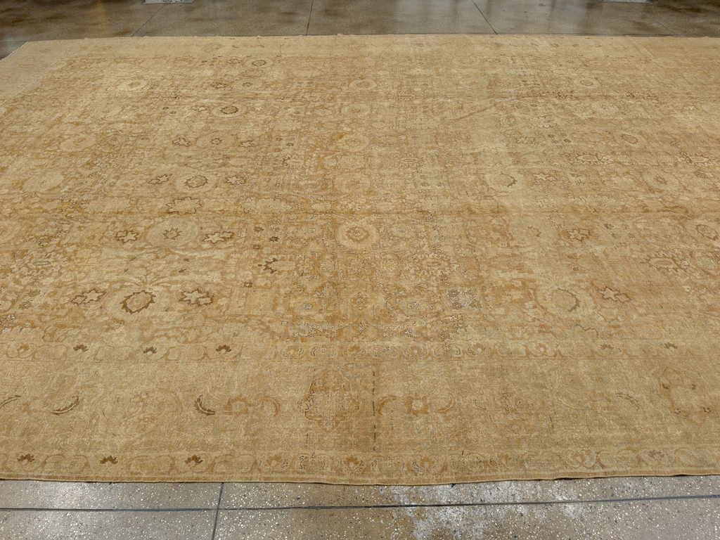 Antique Persian Lavar Kerman Carpet, No.20925 - Gss