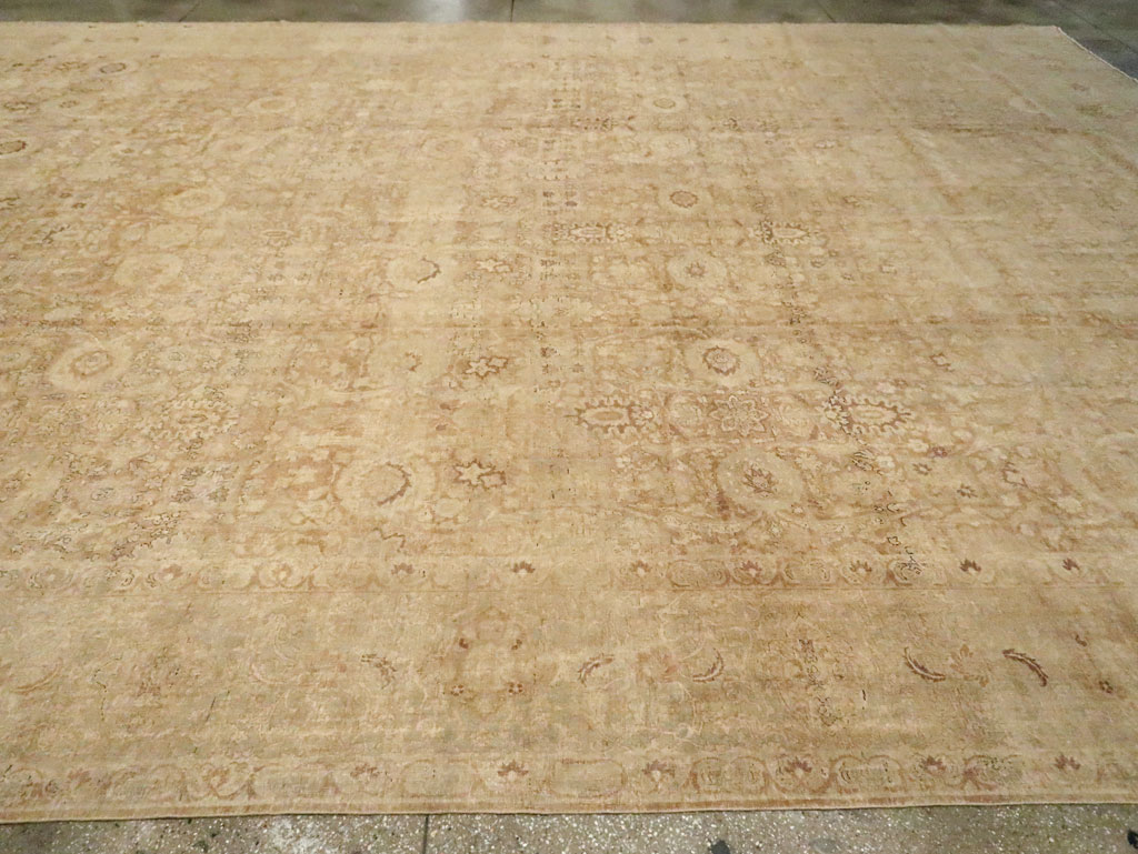 Antique Persian Lavar Kerman Carpet, No.20925 - Gss