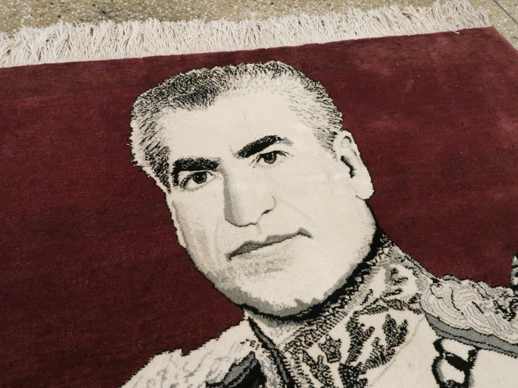 Vintage Persian Tabriz Pictorial Rug, No.21007 - Gss