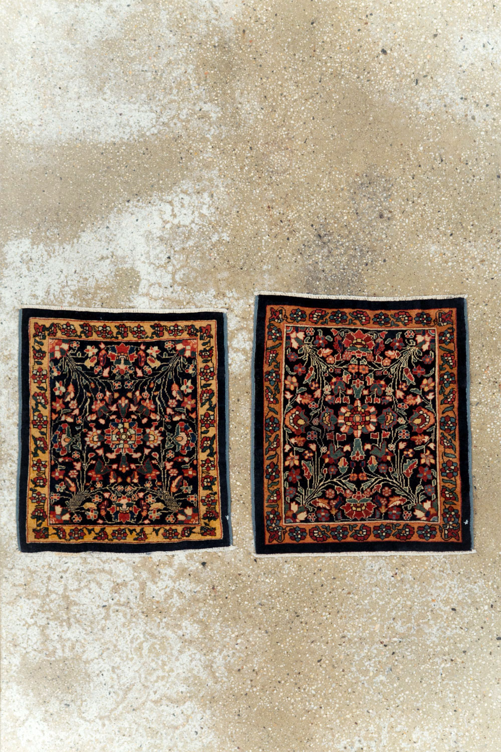 Antique Persian Sarouk Fereghan Square Throw Rug (Pair: 2 of 2), No.21009 - Gss