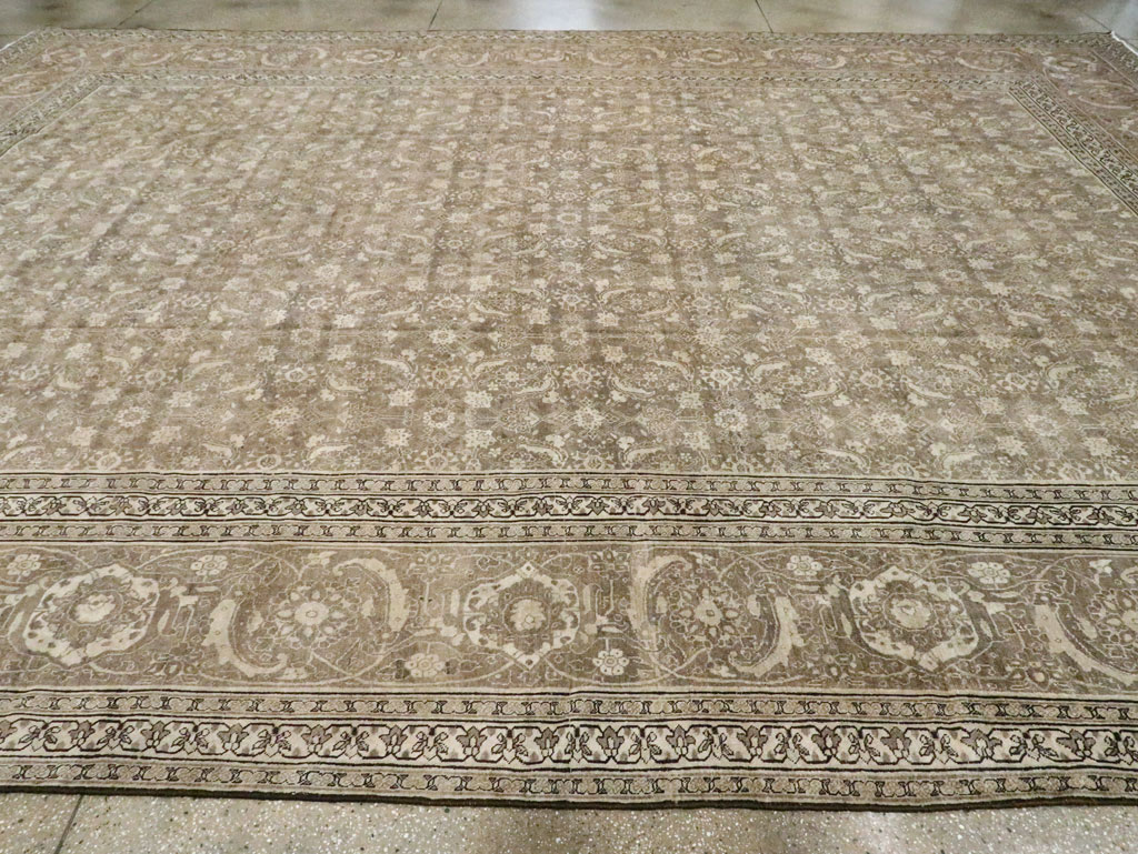 Antique Persian Tabriz Carpet, No.21025 - Gss