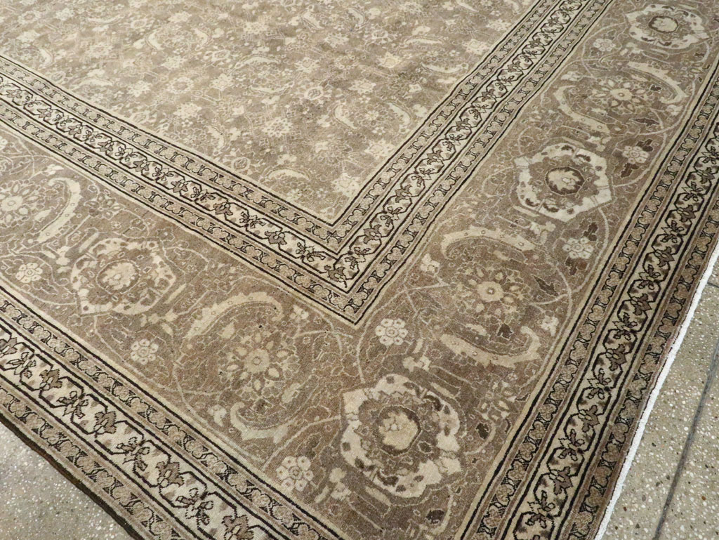 Antique Persian Tabriz Carpet, No.21025 - Gss