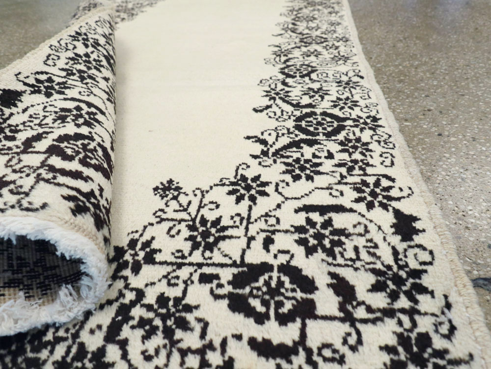 Vintage Persian Tabriz Runner, No.21033 - Gss